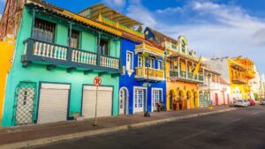 cartagena-columbia-color-houses-culture-cultureandcream-blogpost