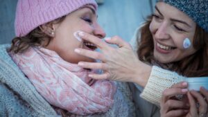 freundinnen-two-girls-skincare-winter-hautpflege-cultureamdcream-blogpost