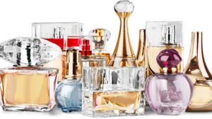 flakons-bottles-luxury-perfume-parfum-collection-cultureandcream-b logpost