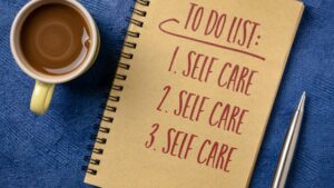 self-care-to-do-liste-eigenliebe-block-schrift-cultureandcream-b logpost