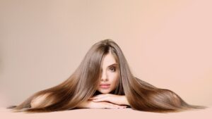 lange-haare-long-hair-woman-glanz-shiny-seitenscheitel-cultureandcream-blogpost